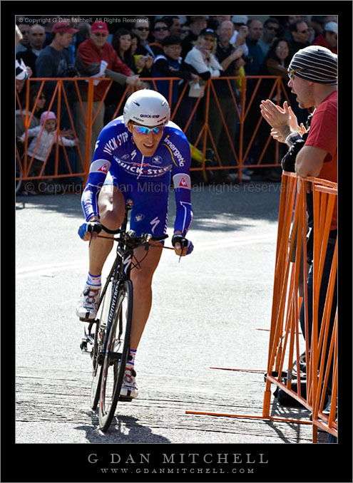 05CalTourProlog2007|02|18: Final Turn, Telegraph Hill, Tour of California Prologue. San Francisco, California. February 18, 2007. &copy; "Copyright G Dan Mitchell". ("sales")    keywords: amgen tour of california prologue final turn telegraph hill bicycle race bike san francisco color photograph