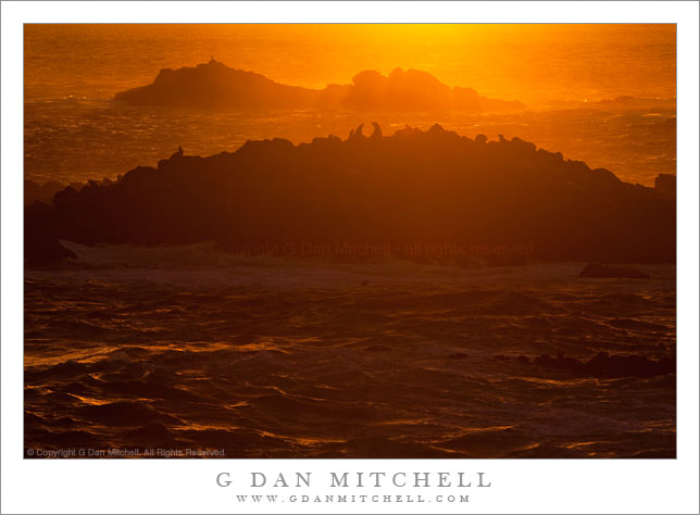 Punta de los Lobos Marinos, Sunset