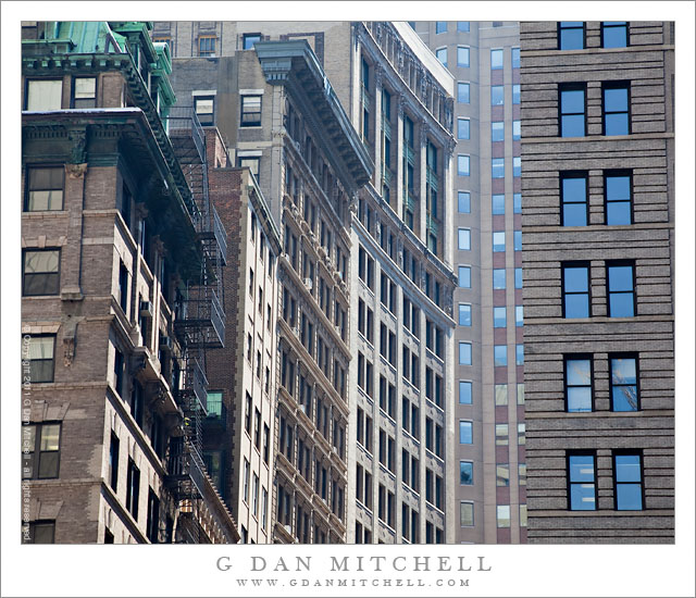 Urban Canyon, Maiden Lane