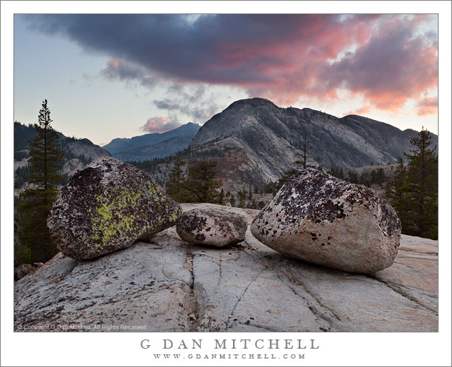 Glacial Erratics, Near Glen Aulin Glacial Erratics, Near Glen Aulin
